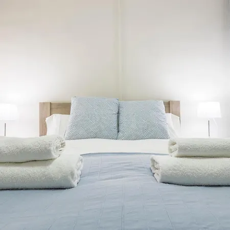 Alameda Del Tajo I Parquing Centro Apartman