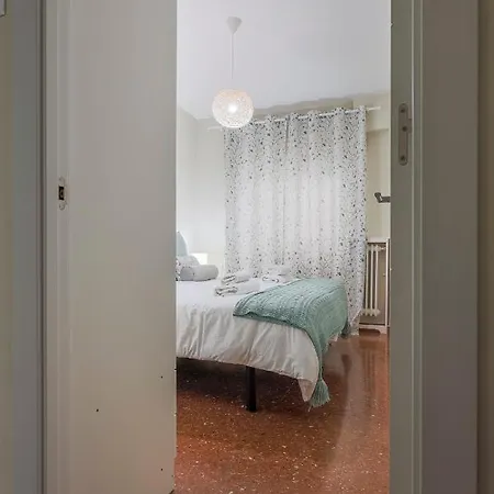 Alameda Del Tajo I Parquing Centro Ρόντα