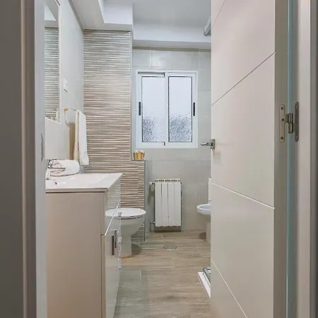 Alameda Del Tajo I Parquing Centro Διαμέρισμα