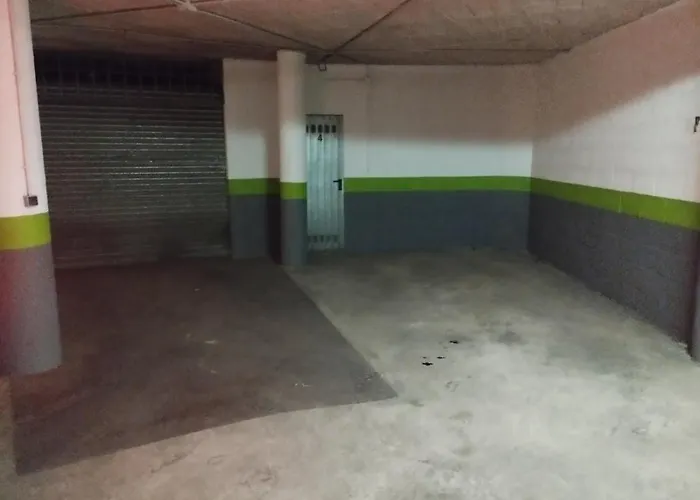 Alameda Del Tajo I Parquing Centro Lägenhet